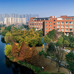 学校